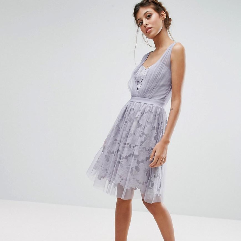🆕 NWT Little Mistress Lace/Tulle Overlay Dress